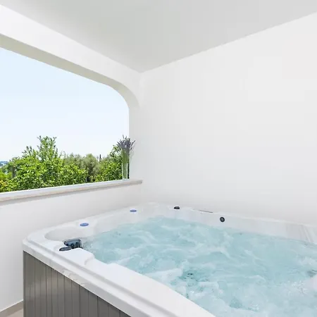 Holiday home Saladinka With Whirlpool Porec