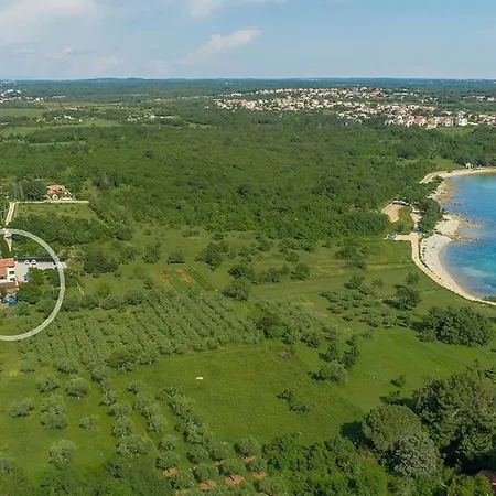 Saladinka With Whirlpool Casa vacanze Porec