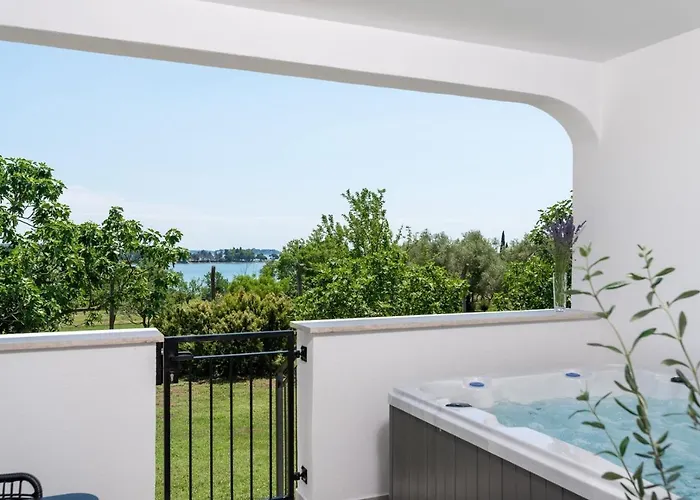 Saladinka With Whirlpool * Porec