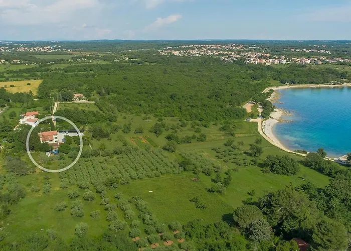 Saladinka With Whirlpool Casa vacanze Porec
